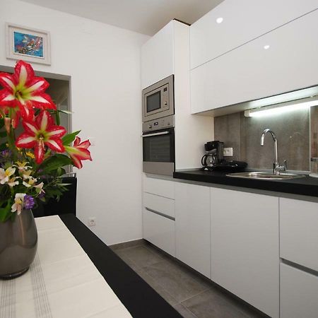 Apartment Tonka Spalato Esterno foto