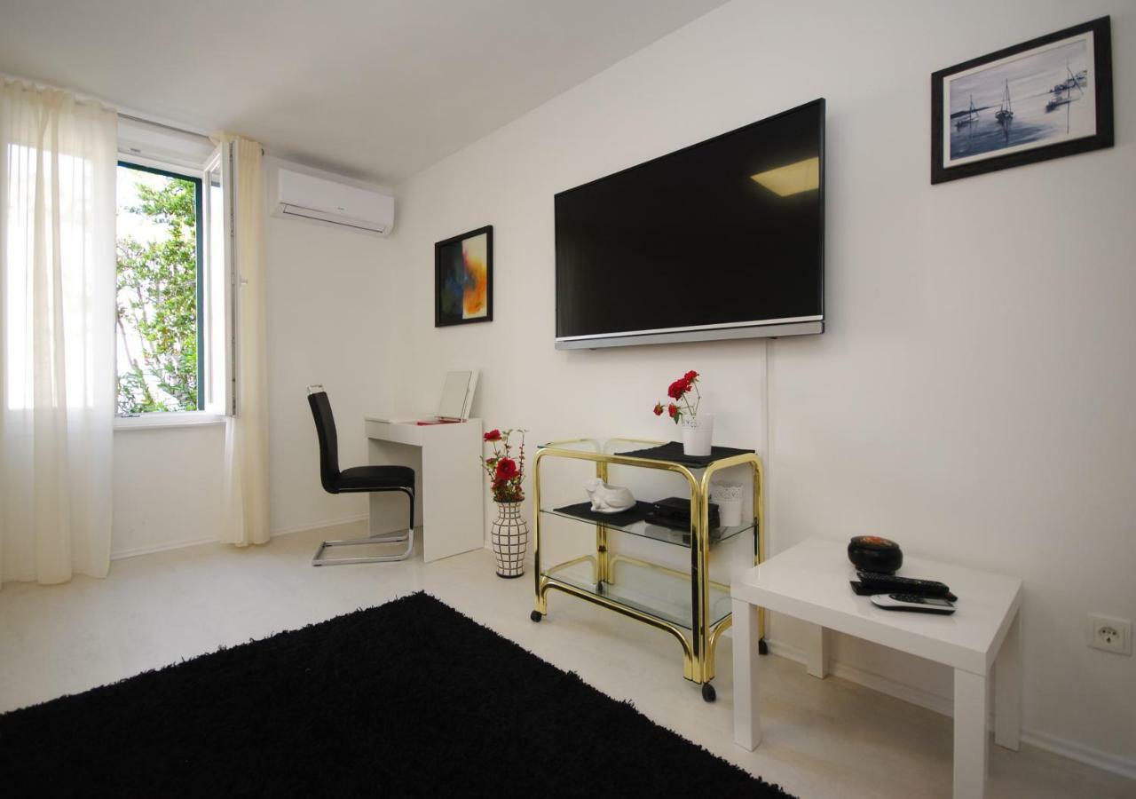 Apartment Tonka Spalato Esterno foto