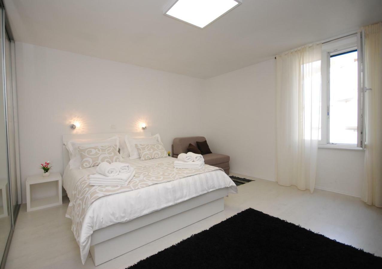 Apartment Tonka Spalato Esterno foto